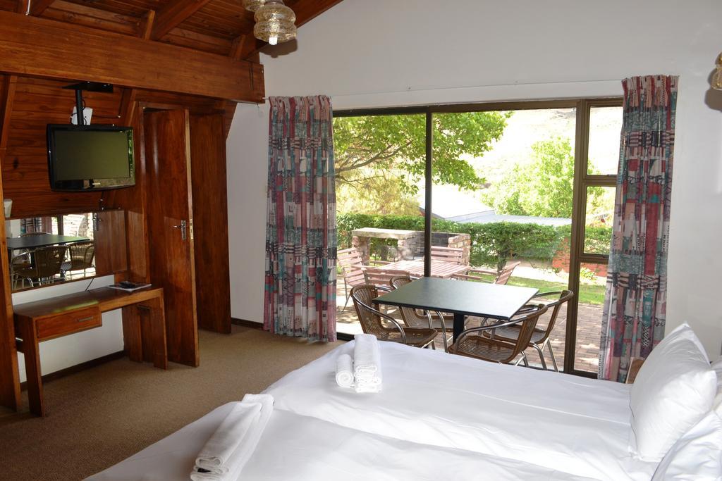 Golden Gate Hotel And Chalets Clarens Dış mekan fotoğraf