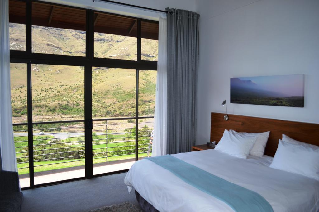 Golden Gate Hotel And Chalets Clarens Dış mekan fotoğraf